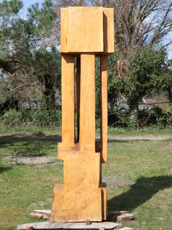 Holzskulptur von Waldemar Nottbohm